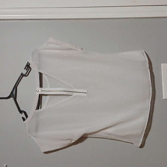 Charlotte Ruse Blouse - Picture 3 of 4